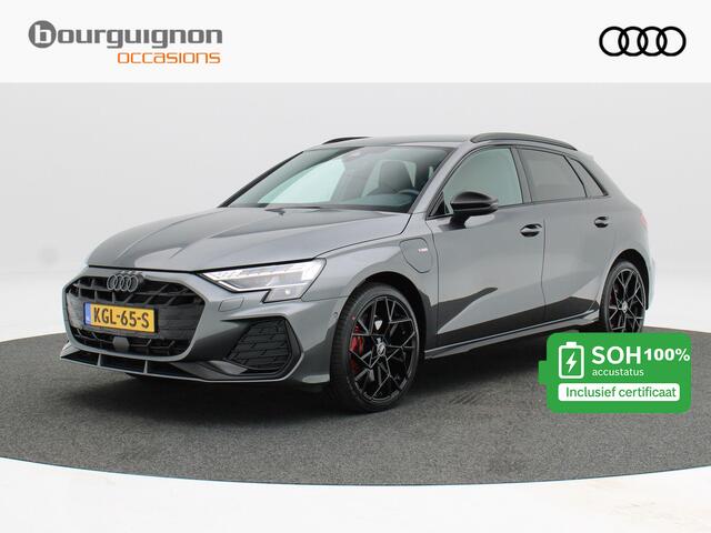 Audi A3 Sportback S-Line Competition | Stoelverwarming | Trekhaak | Camera | Adaptive Cruise | Climatronic | CarPlay | Sonos Audio | 19 Inch | 6.106 Km !!