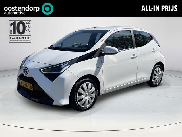 Toyota Aygo play | 5 deurs | Carplay | Airco | Parkeercamera |