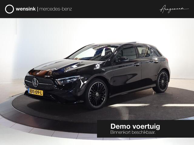 Mercedes-Benz A-Klasse AMG | Trekhaak | Panoramaschuifdak | Stoelverwarming | Achteruitrijcamera |  MULTIBEAM LED | 19"inch AMG velgen |