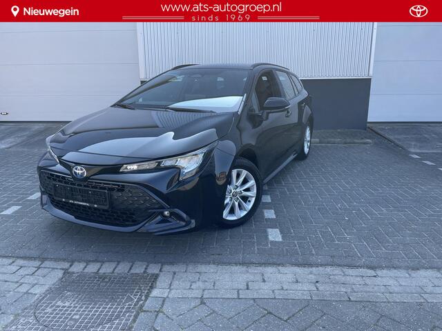 Toyota Corolla Hybrid 140 Business Special | Stoel-, stuur- en voorruitverwarming