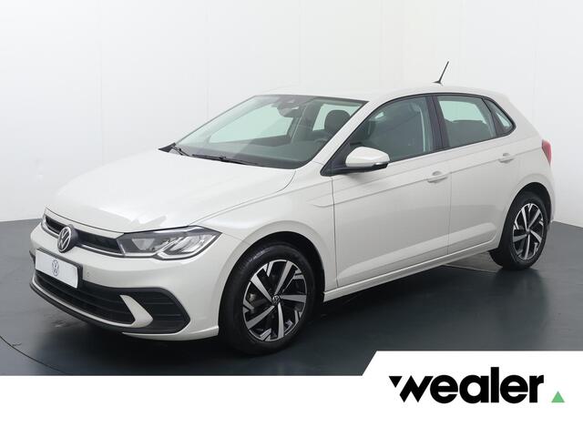 Volkswagen Polo 95 PK | Adaptive cruise control | Parkeersensoren | Apple Carplay/Android Auto |