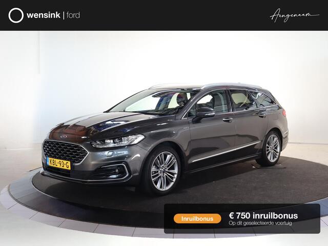 Ford Mondeo VCT HEV Vignale | Winterpakket | Cruise Control Adaptief | Parkeercamera | Elektrisch verstelbare stoelen met geheugen | Parkeercamera |