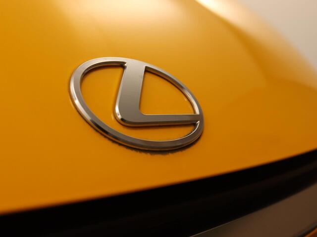 Lexus LBX