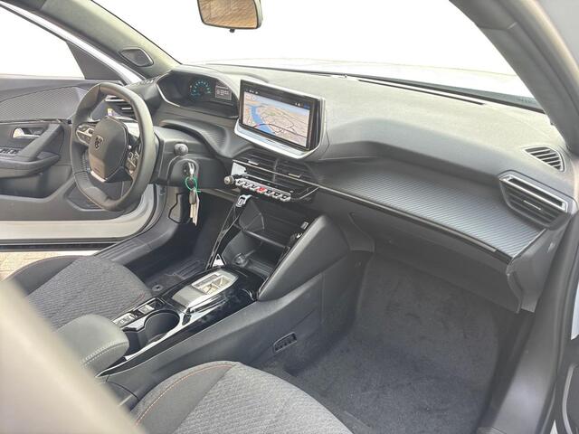 Peugeot e-2008