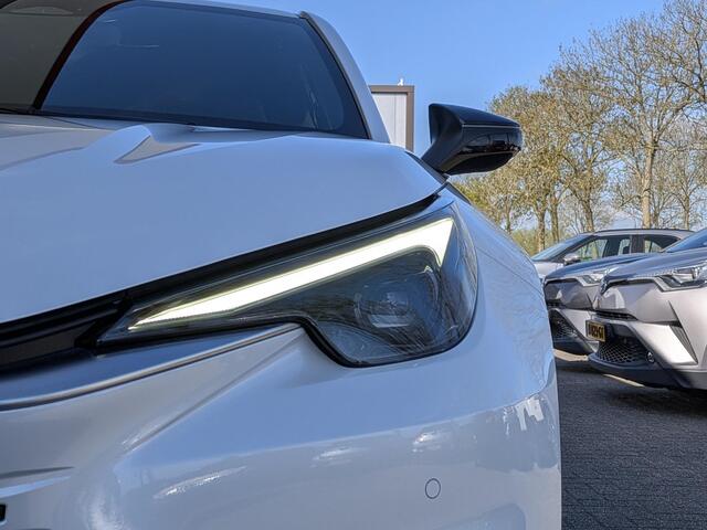 Lexus LBX
