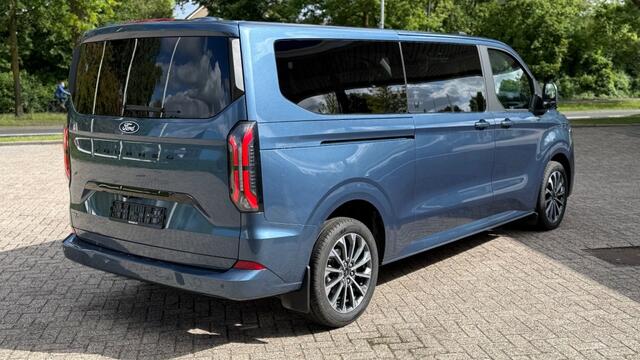 Ford Tourneo