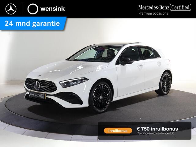 Mercedes-Benz A-Klasse Line | Night | Panoramadak | Multispaaks AMG velgen| Widescreen | Sfeerverlichting | Stoelverwarming |