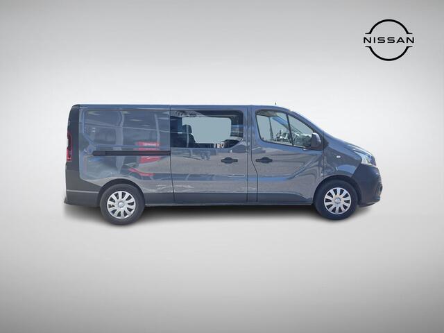 Nissan NV300