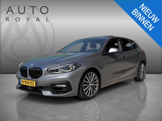 BMW 1 Serie xecutive Edition PANORAMADAK | NAVIGATIE | STOELVERWARMING | CAMERA | LEDER SPORT INTERIEUR | ACHTERUIT RIJ CAMERA | PARKEERSENSOREN | AIRCO/ECC | CRUISECONTROL | LED | AFNEEMBARE TREKHAAK |