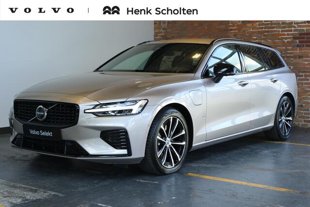 Volvo V60 ug-in hybrid AWD Plus Dark | Elektrische wegklapbare trekhaak | Adaptive Cruise Control | 360° Parkeercamera | Stoelverwarming | Stuurwielverwarming | Harman Kardon Premium Audio | Google infotainment | Longe Range