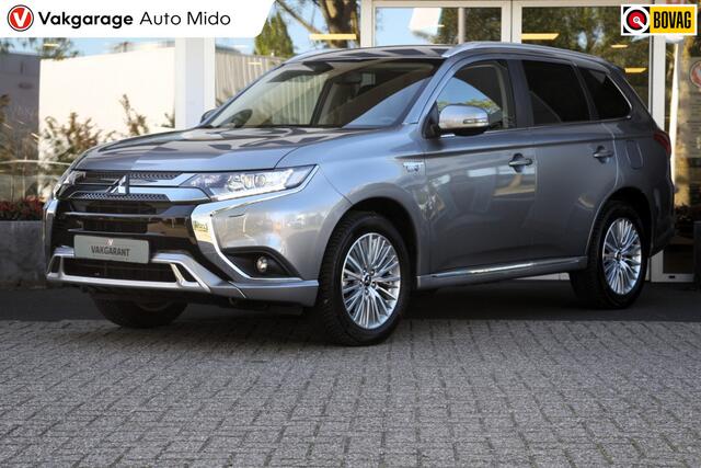 Mitsubishi Outlander omaat | Trekhaak | 1e eigenaar