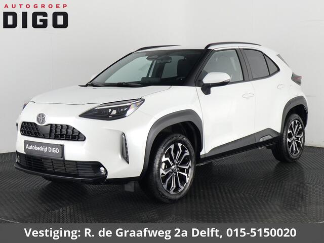 Toyota Yaris brid 115 Dynamic | Stuur-/Stoelverwarming | Draadloze telefoonlader | Adaptieve Cruise Control |