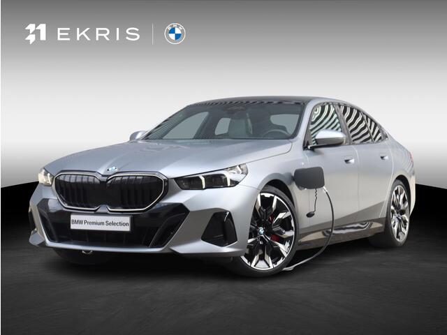 BMW 5 Serie xDrive | M Sportpakket Pro | Driving Assistant Prof. | Panodak | Bowers & Wilkins | Adaptief M Onderstel Prof. | Parking Assistant Prof. | Stoelventilatie | 21'' LMV