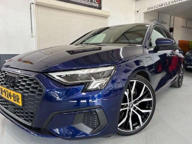 Audi A3 E ADV EDIT. LED, Stoelverw. Adaptive cc, digitaal dashbord, carplay