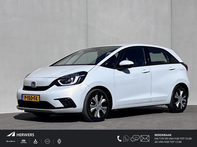 Honda Jazz Elegance / Trekhaak (fietsendrager) / Adaptieve CC / Climate Control / Navigatie via Apple Carplay Android /