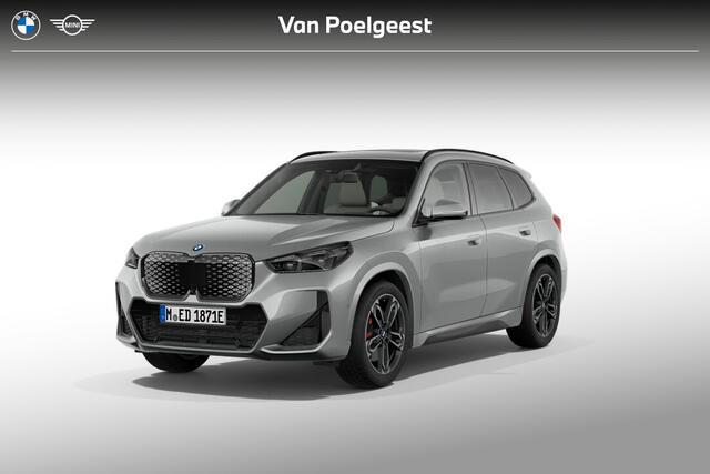 BMW iX1 0 67 kWh M Sport Edition | M Sportpakket Pro | Innovation Pack | Travel Pack | Trekhaak