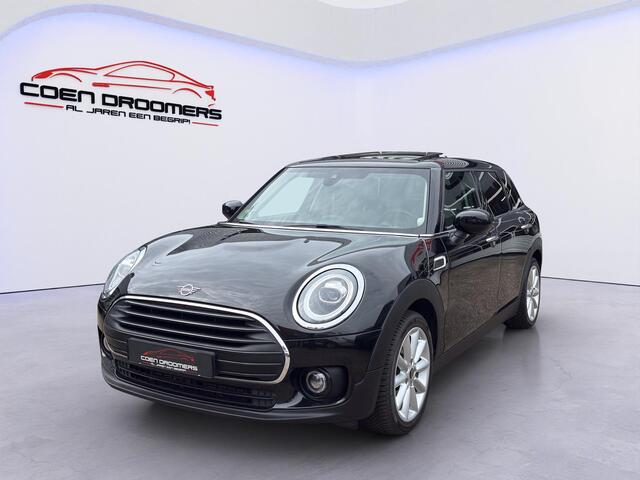 Mini Cooper Clubman rplay/Schuif-kanteldak/Harman Kardon/Stoelverwarming/Navi/Keyless/Sfeerverlichting/JCW Stuur/Cruise Control/(MET GARANTIE*)