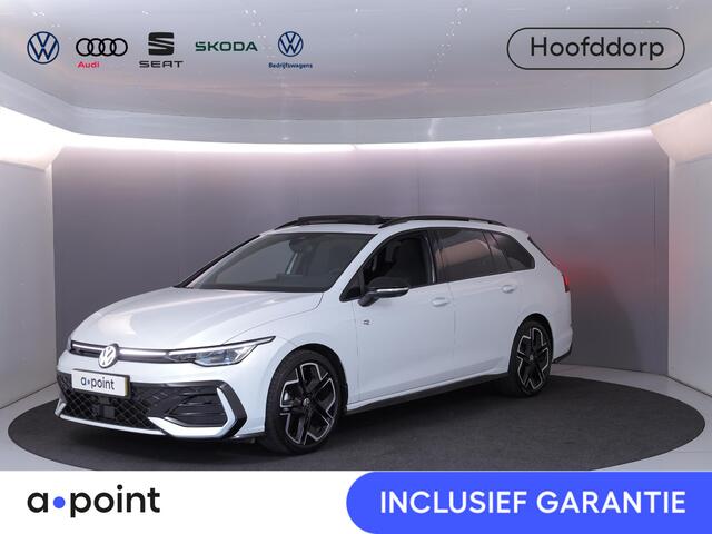Volkswagen Golf I R-Line Edition | Black style pakket | Panoramisch schuif-kanteldak | Assistance pakket plus