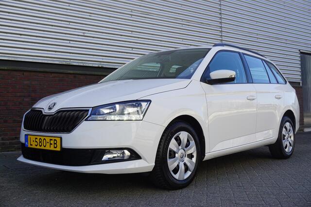 Skoda Fabia SI Ambition Automaat/Navigatie/Nette Auto/ Goed onderhouden!