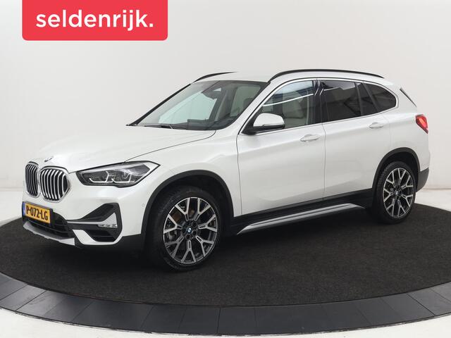 BMW X1 20i Business Edition Plus | Leder | Head-Up | Trekhaak | Stoelverwarming | Carplay | Sfeerverlichting | Full LED | Navigatie | Sportstoelen | Climate control | Parkeerhulp | Cruise control
