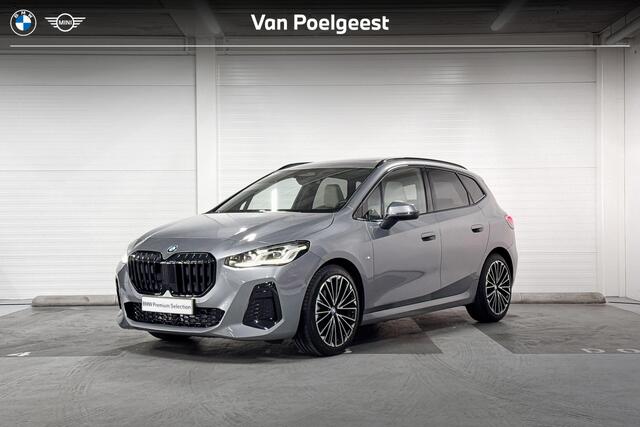 BMW 2 Serie er 220i | M-Sport | Stuurwielverwarming | Panoramadak | Harman/Kardon | Trekhaak | Stoelverwarming | Stoelverwarming