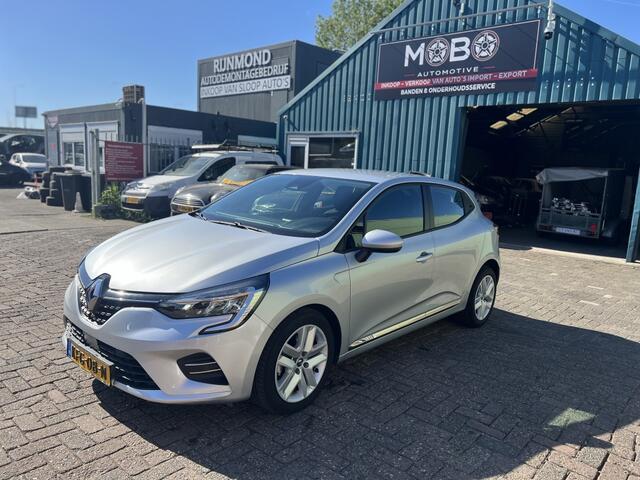 Renault Clio CARPLAY NWE APK Intens