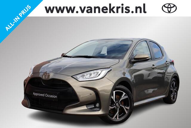 Toyota Yaris 15 Dynamic Limited Parkeersensoren, Stoelverwarming, Apple Carplay / Android Auto.