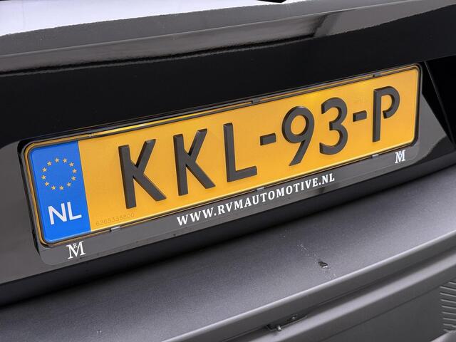 Peugeot e-408