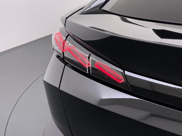 Peugeot e-408
