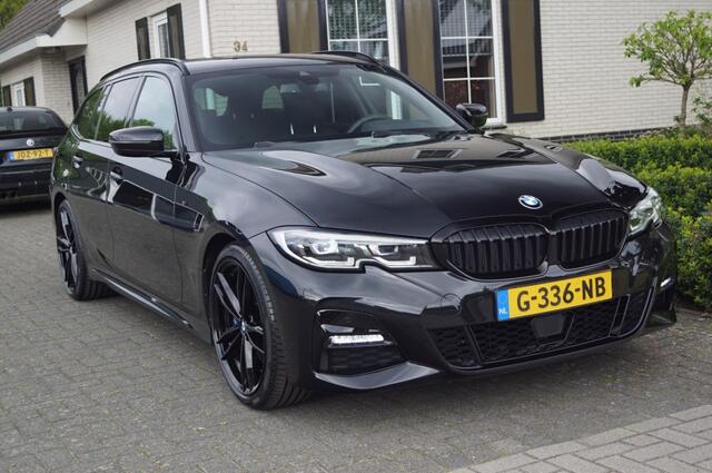 BMW 3 Serie et (258pk) NL Auto Leer/Trekhaak/HIFI/LED/19inch