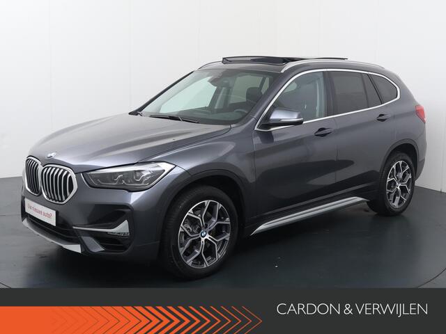 BMW X1 20i High Executive | 178 PK | Automaat | Trekhaak | Panoramadak | Lederen bekleding | Achteruitrijcamera |