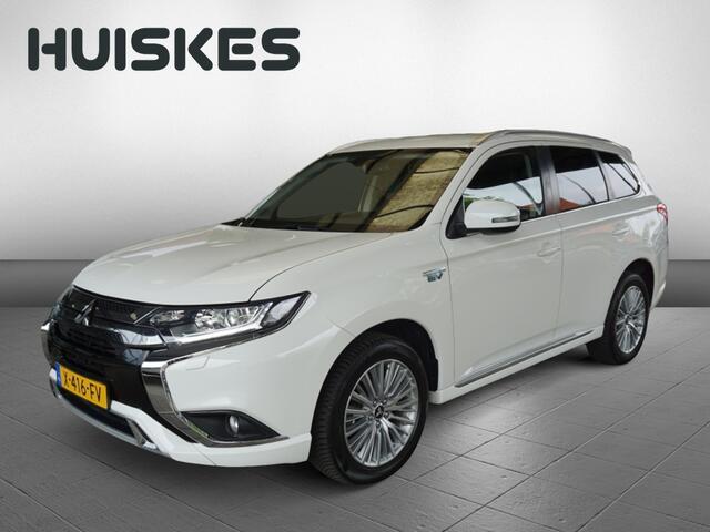 Mitsubishi Outlander Carplay | Camera | Half-leder | Stoelverw.