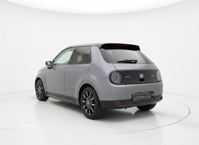 Honda e