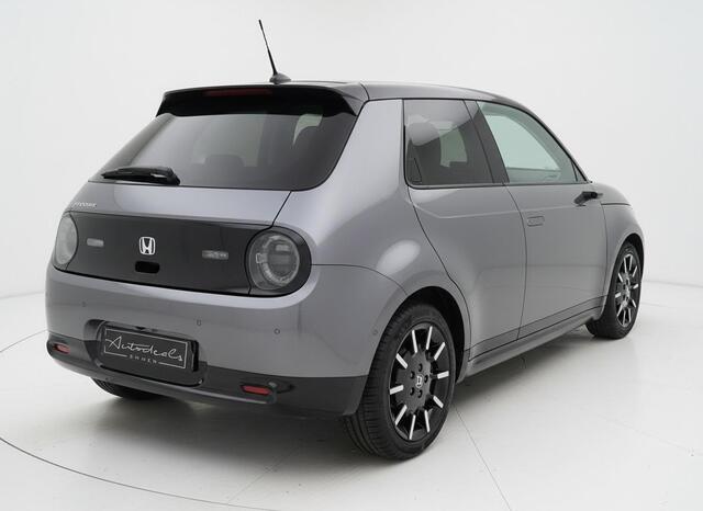 Honda e
