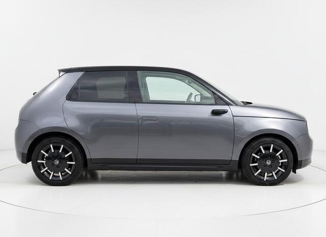 Honda e