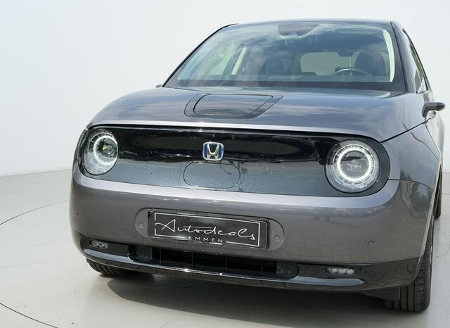Honda e
