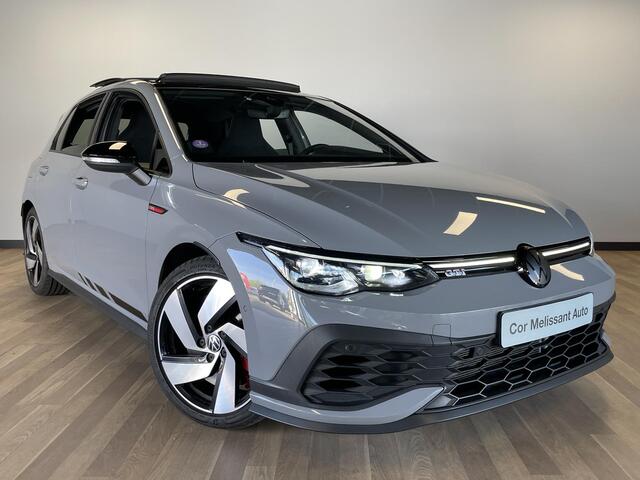 Volkswagen Golf BURG/PANO/KEYLESS/H&K/MATRIX/DCC