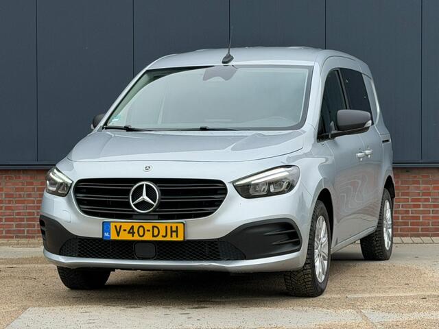 Mercedes-Benz C-Klasse uifdeur / MARGE