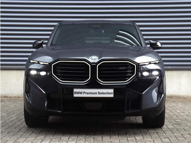BMW XM