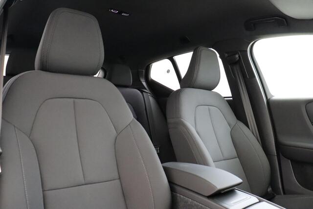 Volvo EX40