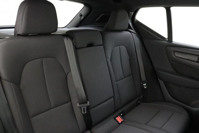 Volvo EX40