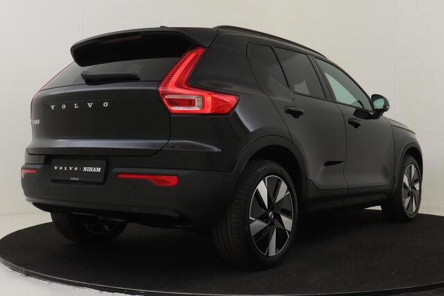 Volvo EX40