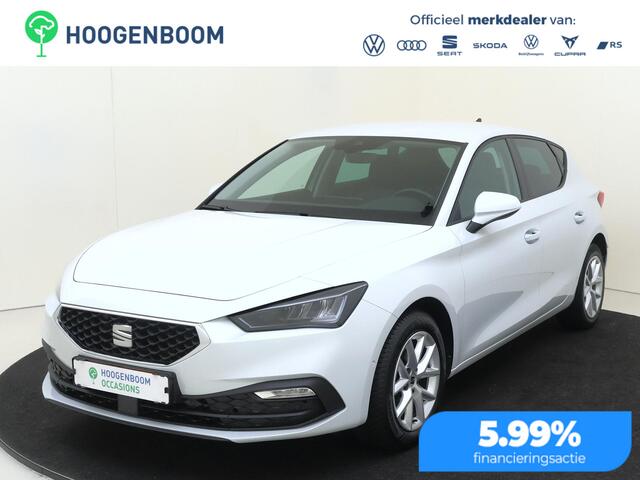 Seat Leon Style Business Intense | Adaptieve cruise control | Parkeerassistent | Navigatie | Achteruitrijcamera | Lane assist | Virtual cockpit | 3-zone airco |