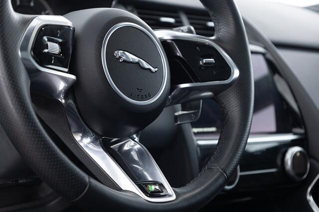 Jaguar E-Pace R-Dynamic S | PANORAMADAK | LEDER | EL. Stoelen | Trekhaak .