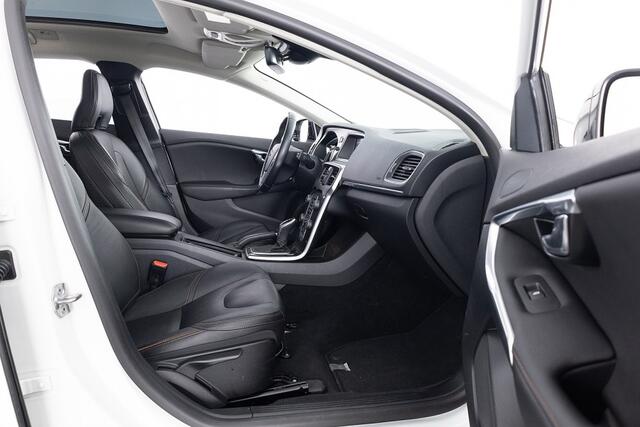 Volvo V40 Cross Country