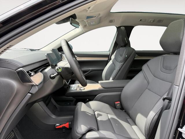 Volvo EX90