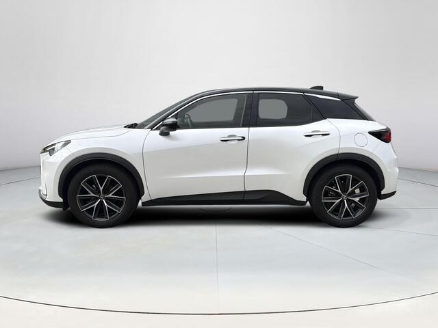 Lexus LBX