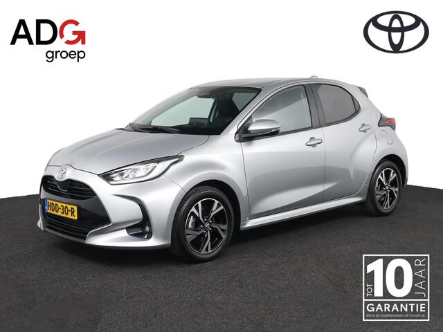 Toyota Yaris 15 First Edition | Navigatie | Keyless Entry | Apple Carplay - Android Auto |