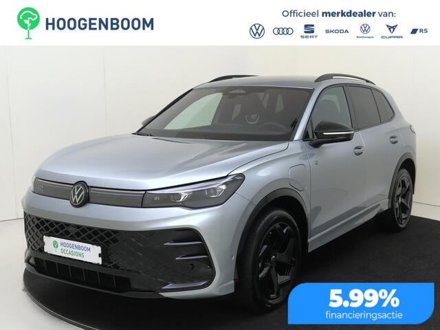 Volkswagen Tiguan e Edition | SoH 100% | Trekhaak | Head-up display | Black style | 360 camera | Parkeerassistent | Stoel- en stuurwielverwarming | Dodehoek detectie | Keyless |