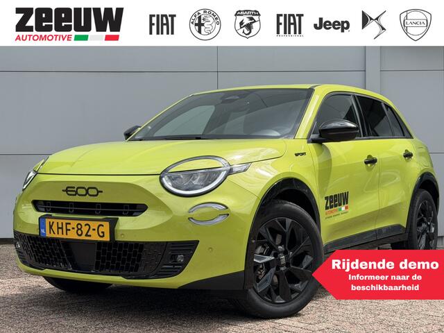 Fiat 600 id 145 PK Sport | Camera | Carplay | Winter | 18"